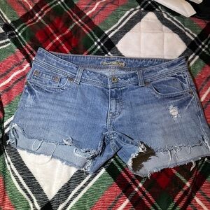 (Vintage) American Eagle Outfitters Cut-Off Jean Shorts, Faded Blue, Sz. 10